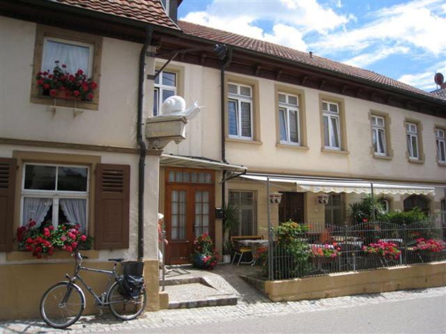 Gasthaus Zur Schnecke Кандерн Экстерьер фото